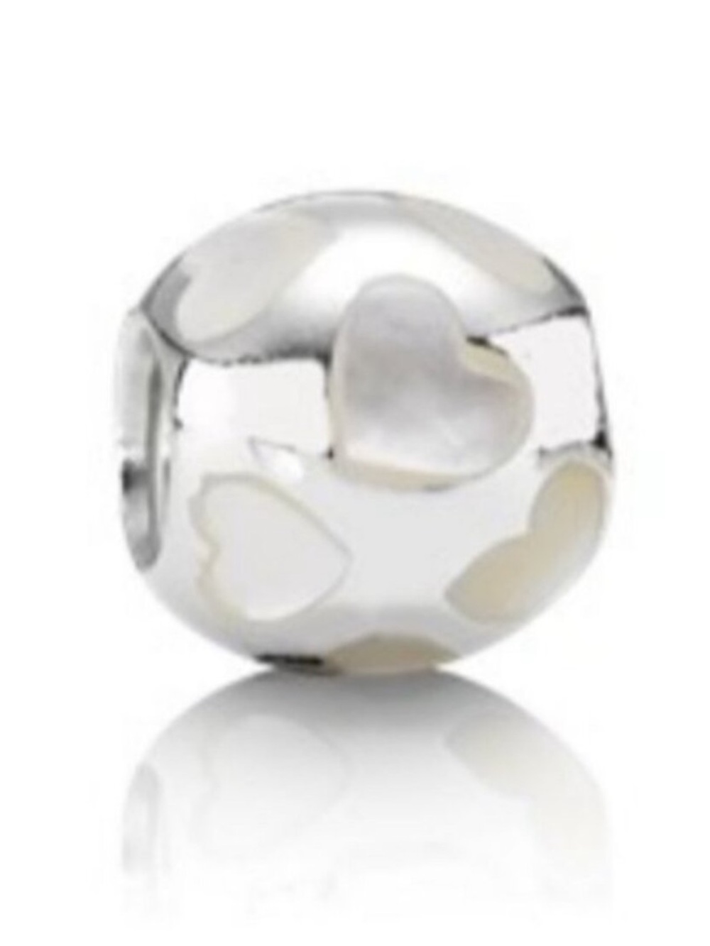 Pandora Mother of Pearl and sterling silver charm
This charm is beautiful